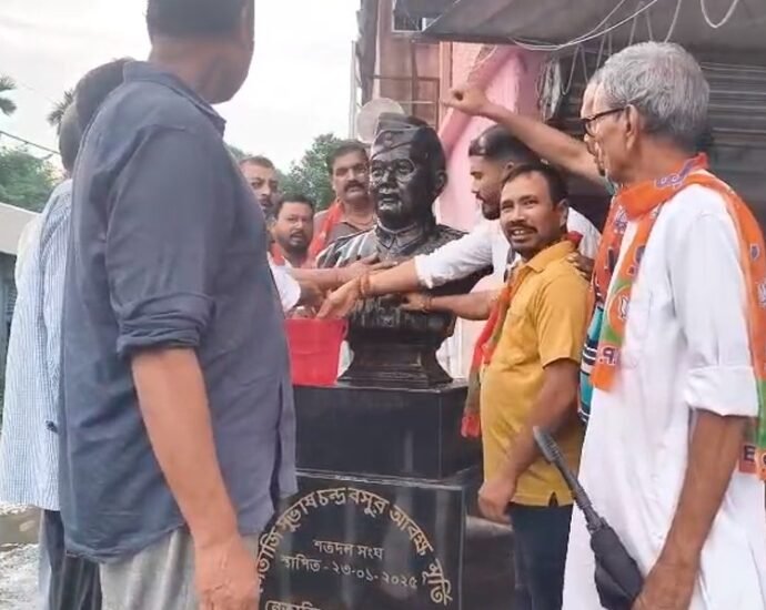 চাকুলিয়াতে বিজেপির পথসভা